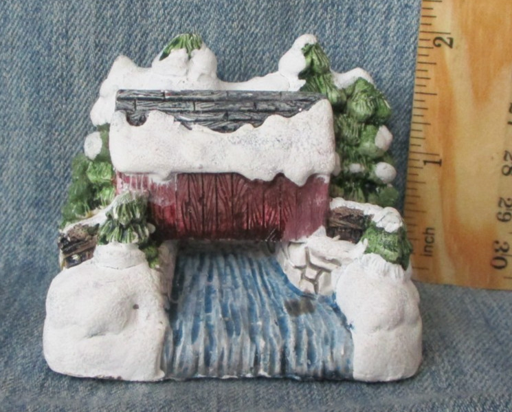 The American Rustic Series COVERED BRIDGE Christmas Village BX