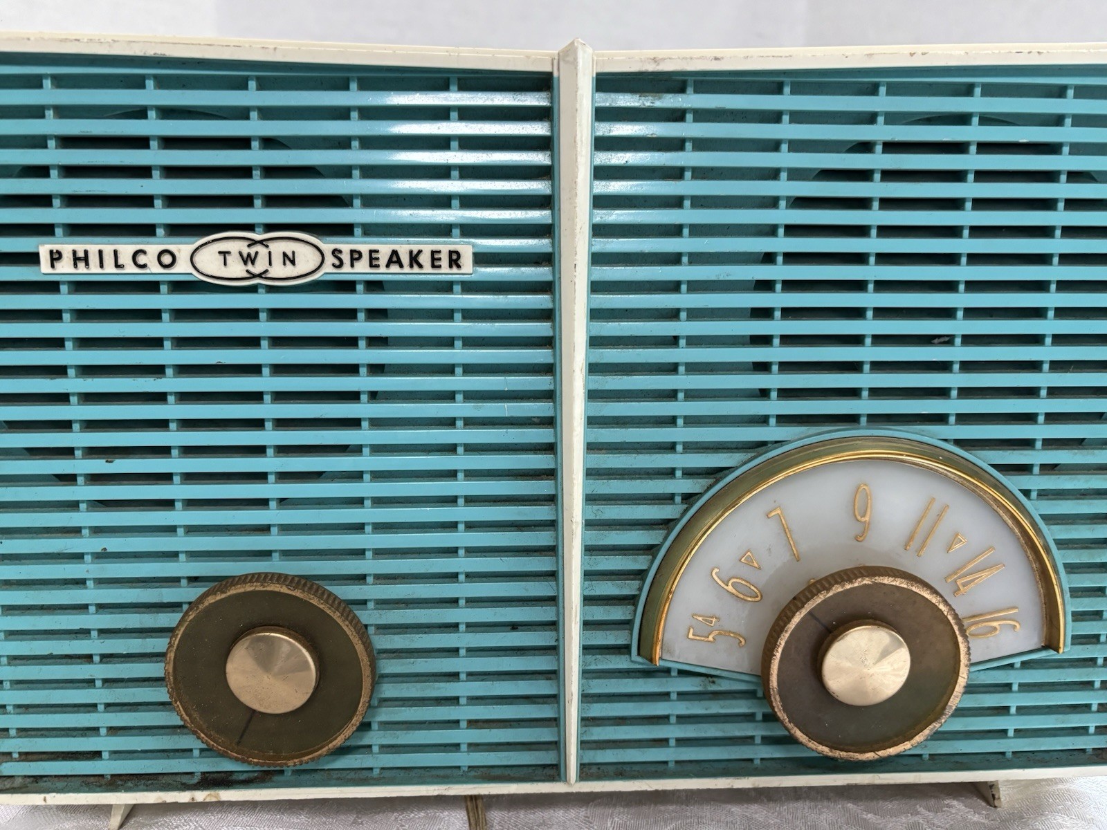 Vintage Philco Radio FOR PARTS H836-124 Aqua Turquoise Blue / Ivory