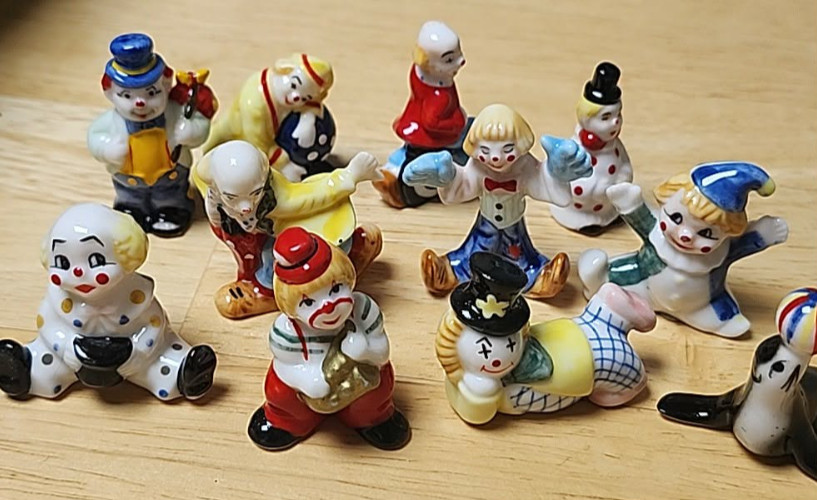 Vtg Miniature Bone China Porcelain Bug House Collection Clown Hobo Lot 11 figure