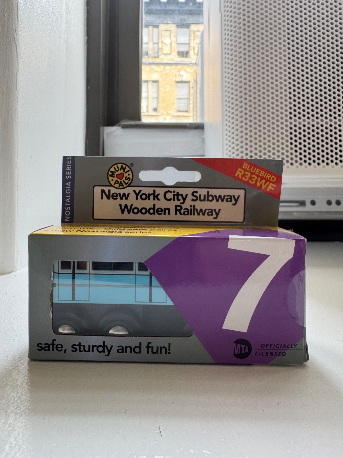Munipals NEW IN BOX, MTA NYC Subway 7 Train R33WF Bluebird World\'s Fair Express