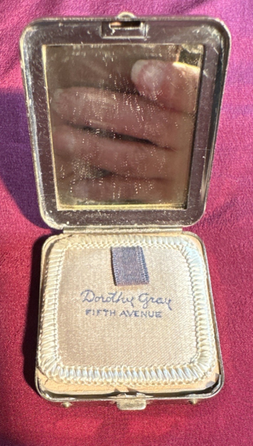 Vintage 1930s Art Deco Dorothy Gray Skyscraper Compact MINT w/ Puff & Powder