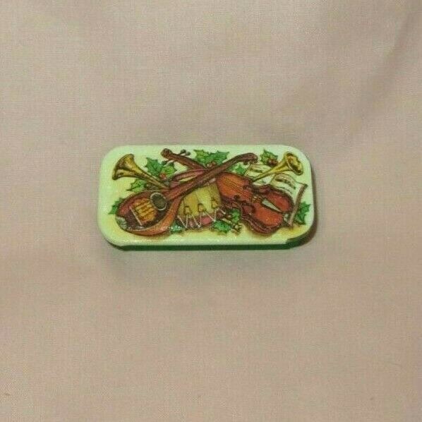 Vintage Potpourri Press CHRISTMAS MUSICAL INSTRUMENTS, Pill Tin
