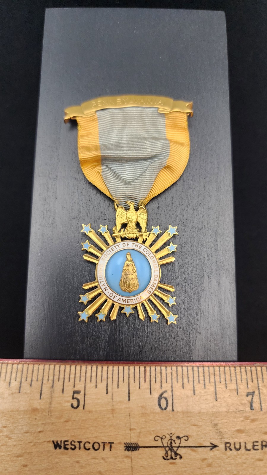 1906 National Society of The Colonial Dames 14k Gold Medal