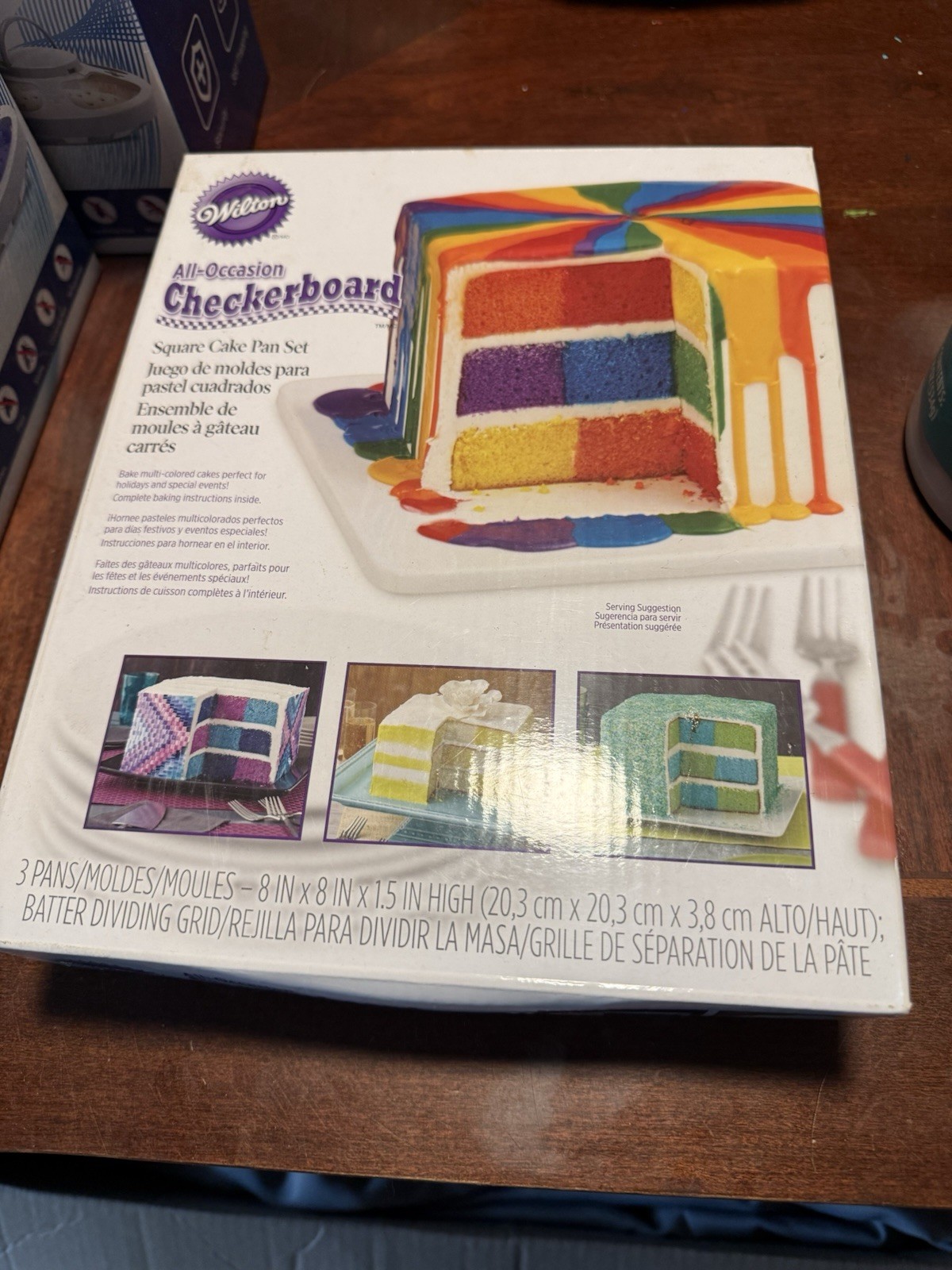 NIB Wilton Cheekboard Square Cake Pans NIB Wilton Cheekboard Square Cake Pans