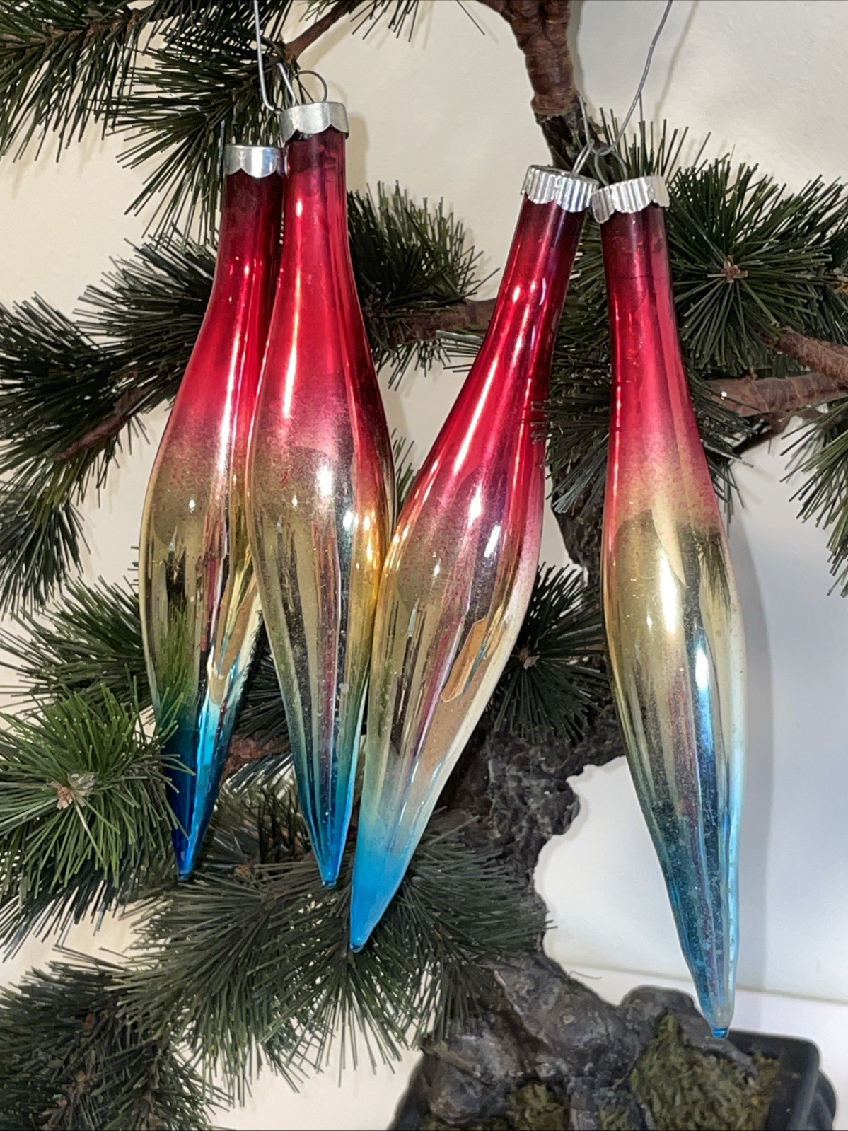 4 Large 6.5” Vtg 1950’s Icicle Blown Glass Torpedo Teardrop Ornaments Ombré