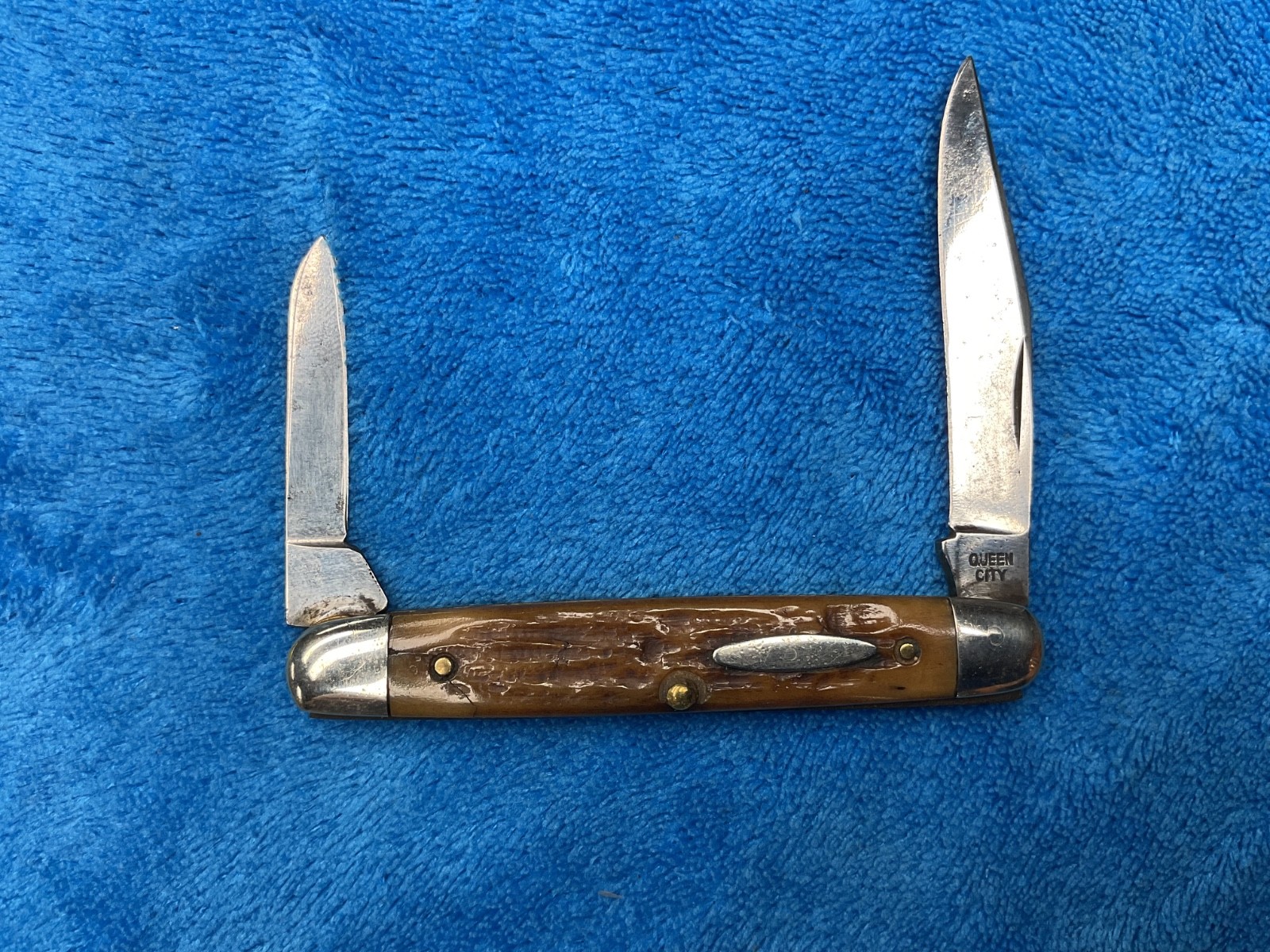 ORIGINAL ANTIQUE QUEEN CITY 1922-32 EQUAL END JACK BONE HANDLE POCKET KNIFE