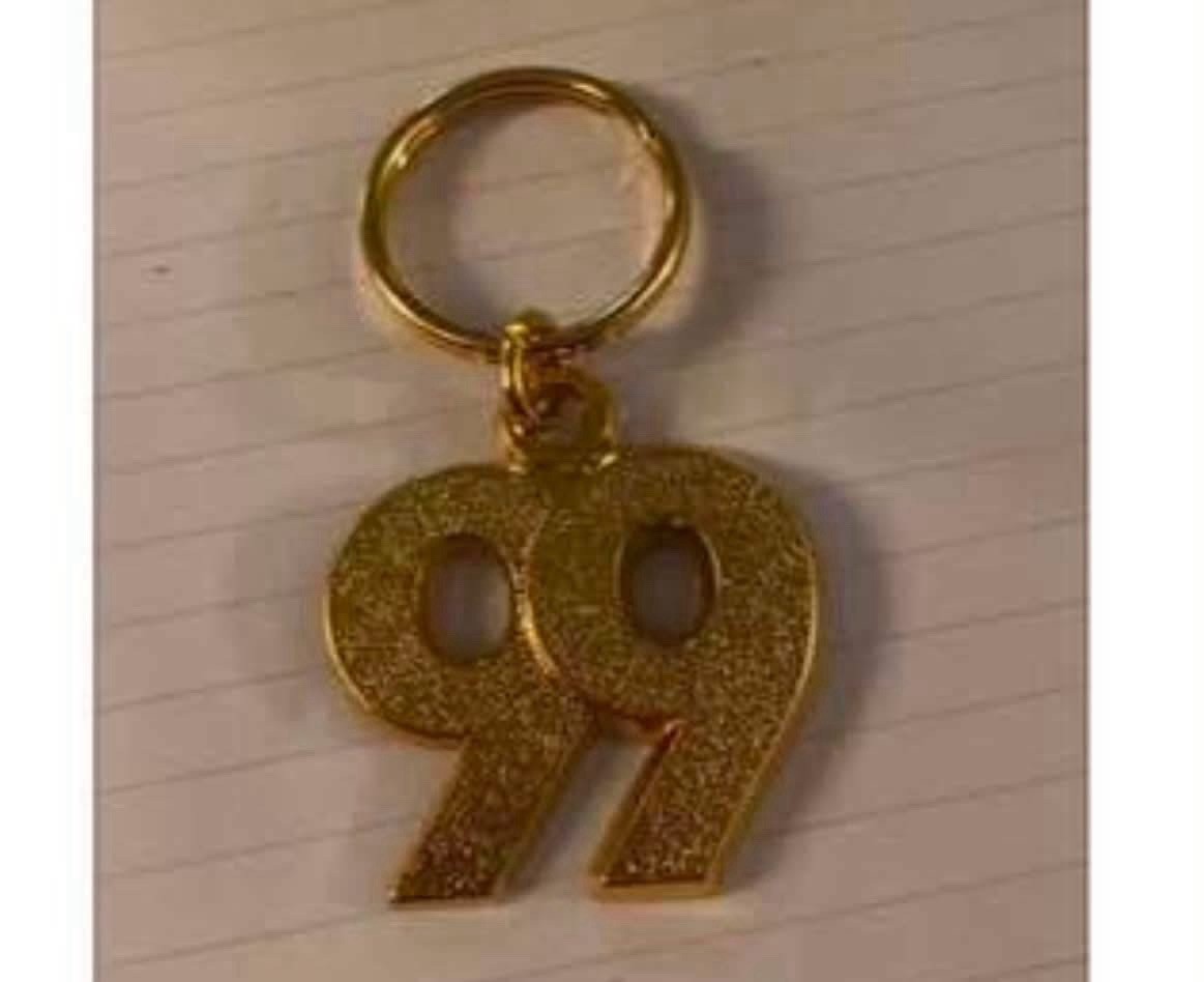 Vintage Jostens 1999 Graduate Keychain – Gold Tone Class of \'99 Key Ring Vintage Jostens 1999 Graduate Keychain – Gold Tone Class of \'99 Key Ring
