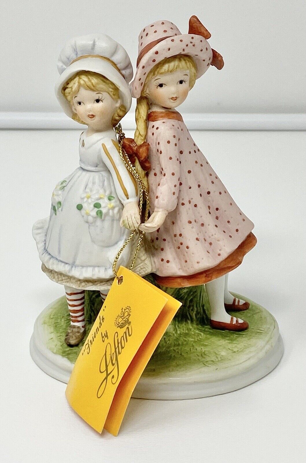 Vintage Lefton Girls W/ Bonnets Best Friends Holding Hands Porcelain W/Tag