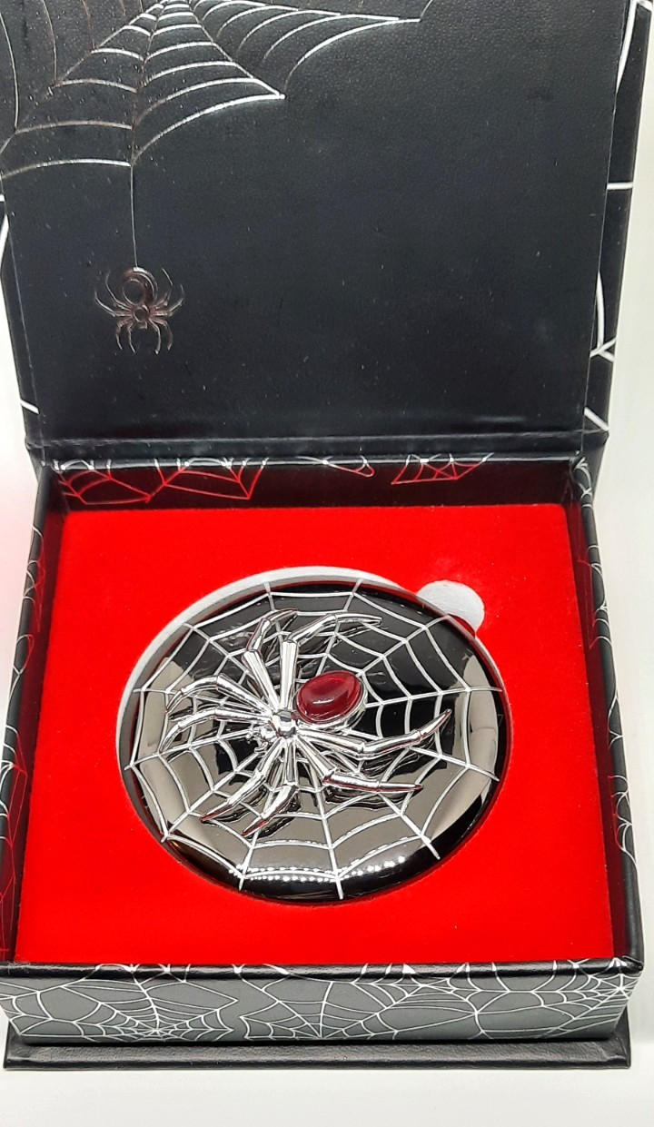 NEW Besame Spider Compact Series 004 Halloween Goth Vtg Midnight Elegance