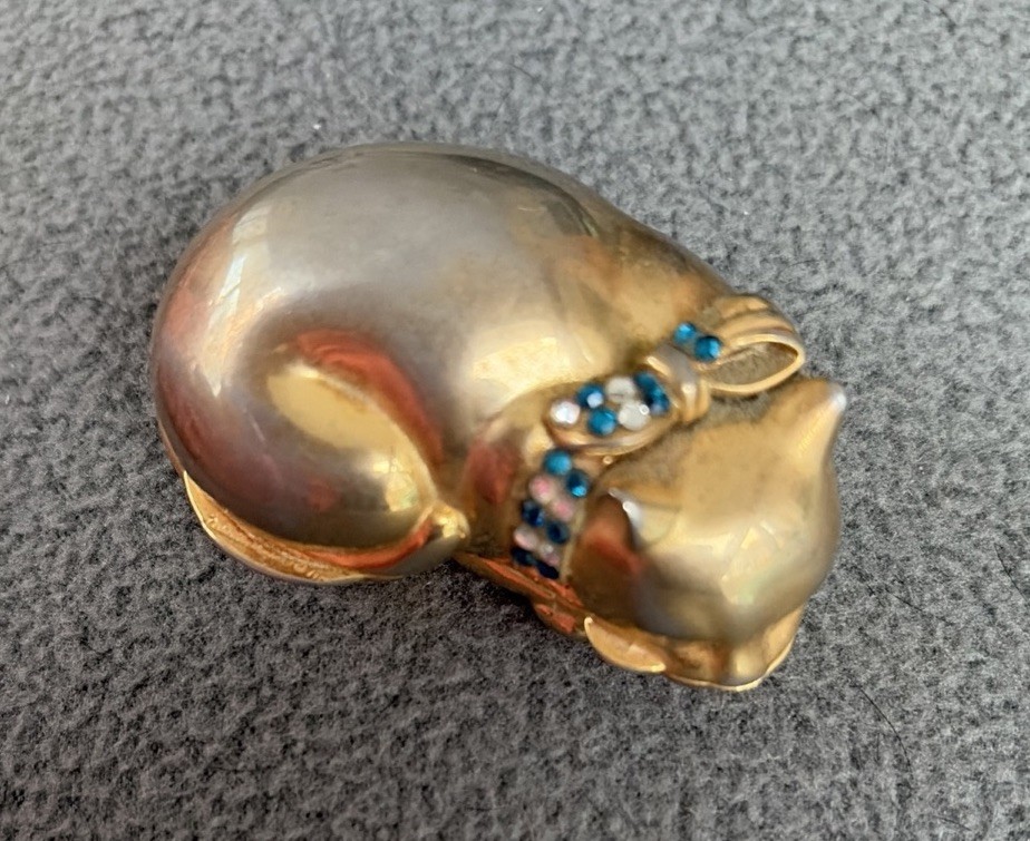 JUDITH LEIBER SLEEPING GOLD CAT BOW SWAROVSKI CRYSTAL PILLBOX RING BOX TRINKET 