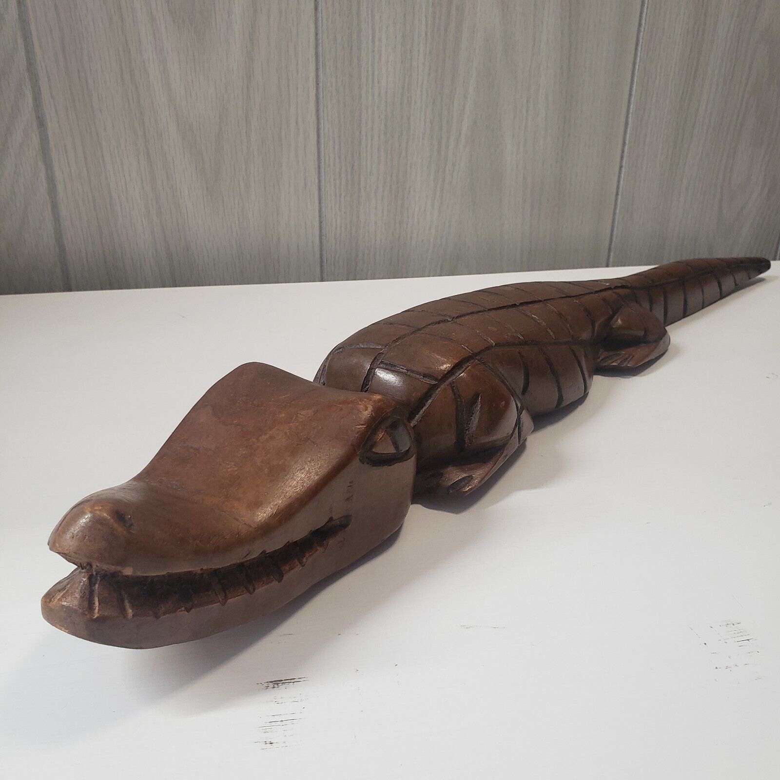 Vintage Carved Wooden Wood Crocodile Alligator ~ Jamaican souvenir