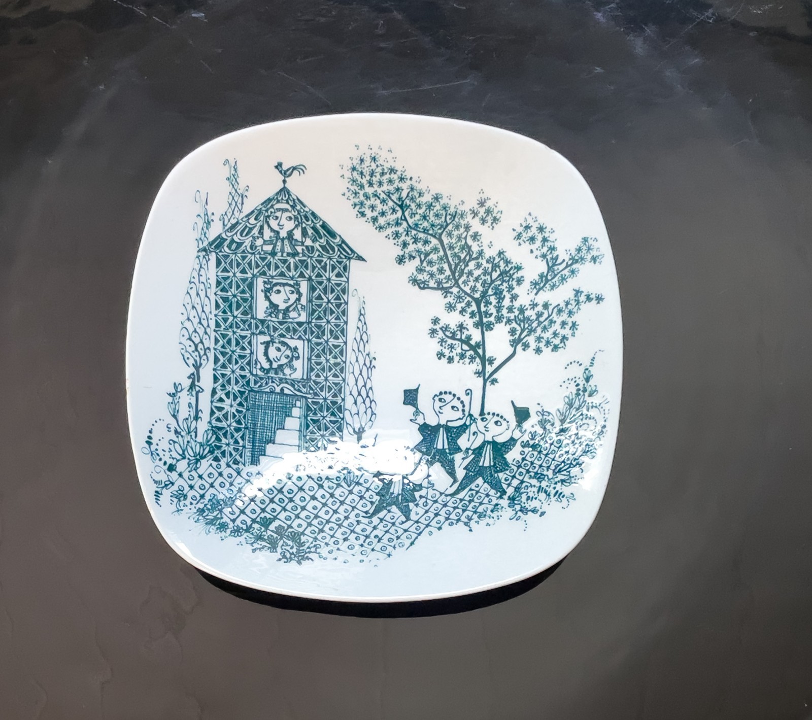 Vintage MCM RARE Bjorn Wiinblad Rounded Square Plate 3 Suitors 3 Maidens 7\