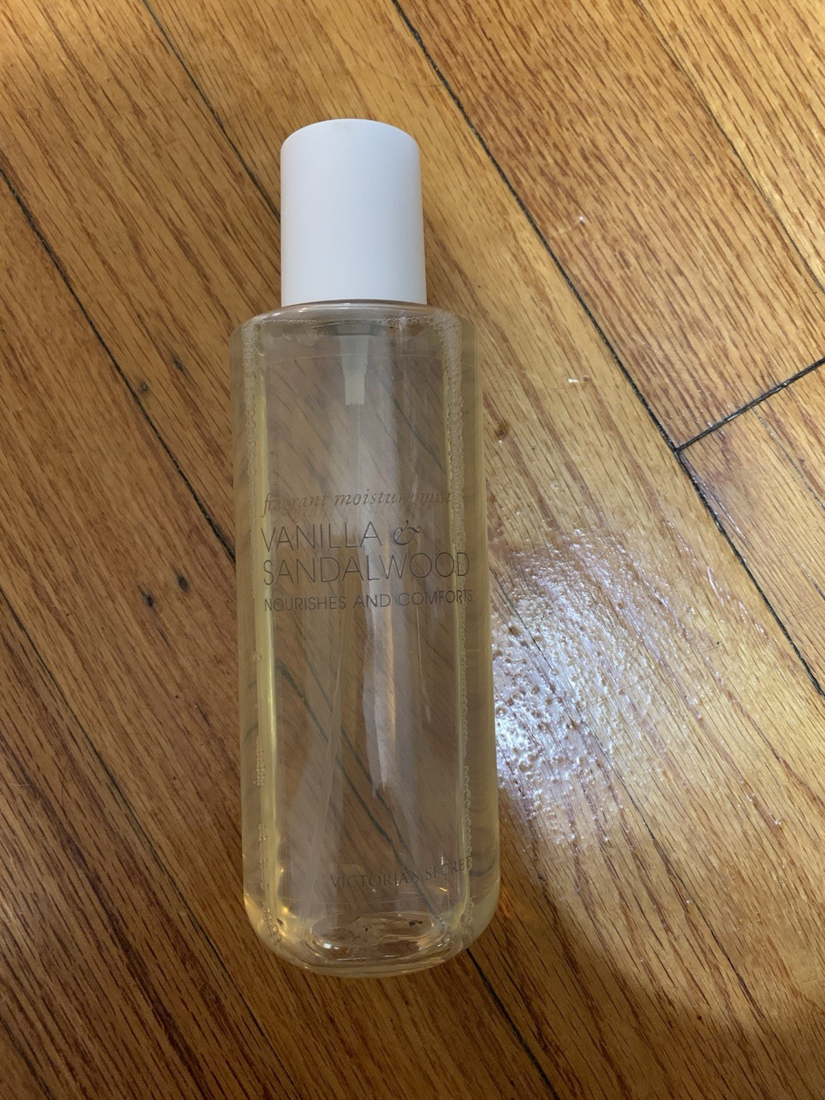Rare Victoria\'s Secret VANILLA & SANDALWOOD Fragrant Moisture Mist 10.1 Fl Oz