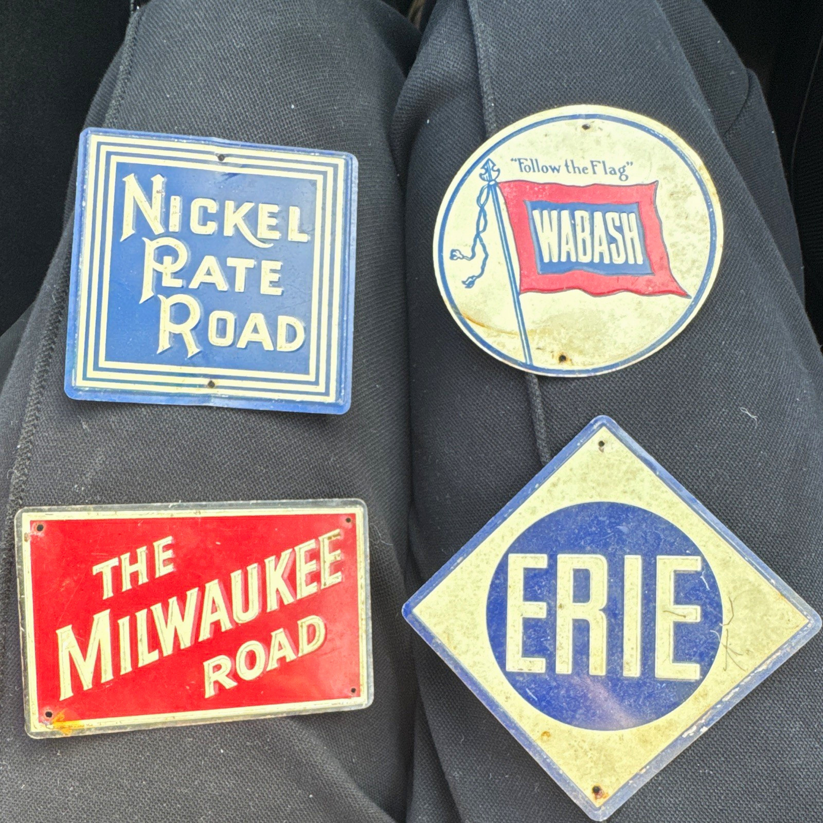 Vtg Railroad Signs Nickel, Wabash, Erie Milwaukee cereal tin 50s