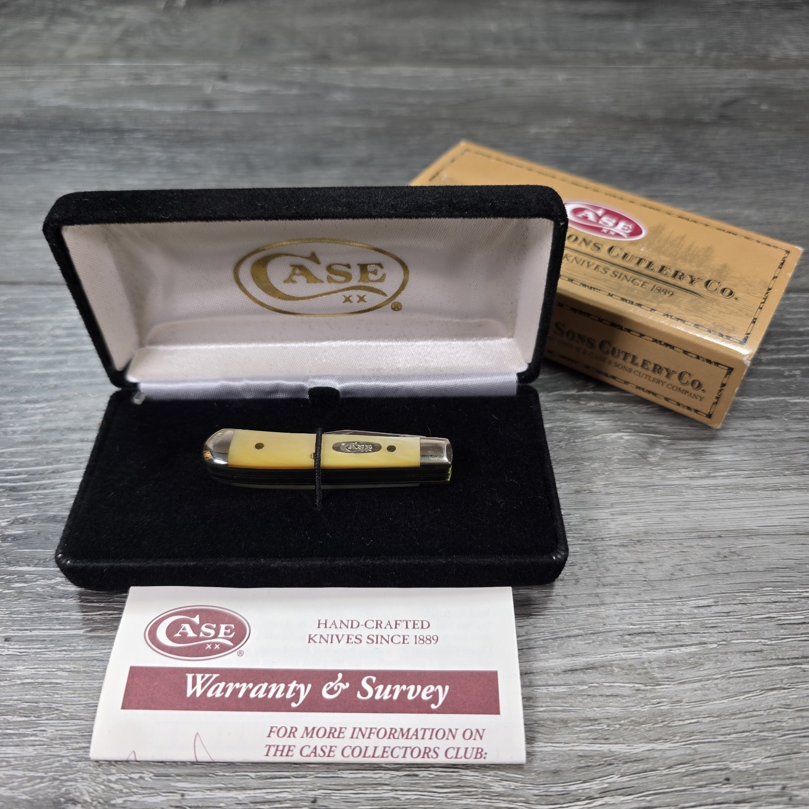 2004 CASE XX 82154 SS GOLD MOTHER OF PEARL TINY TRAPPER W/ BOX & PAPERWORK NOS