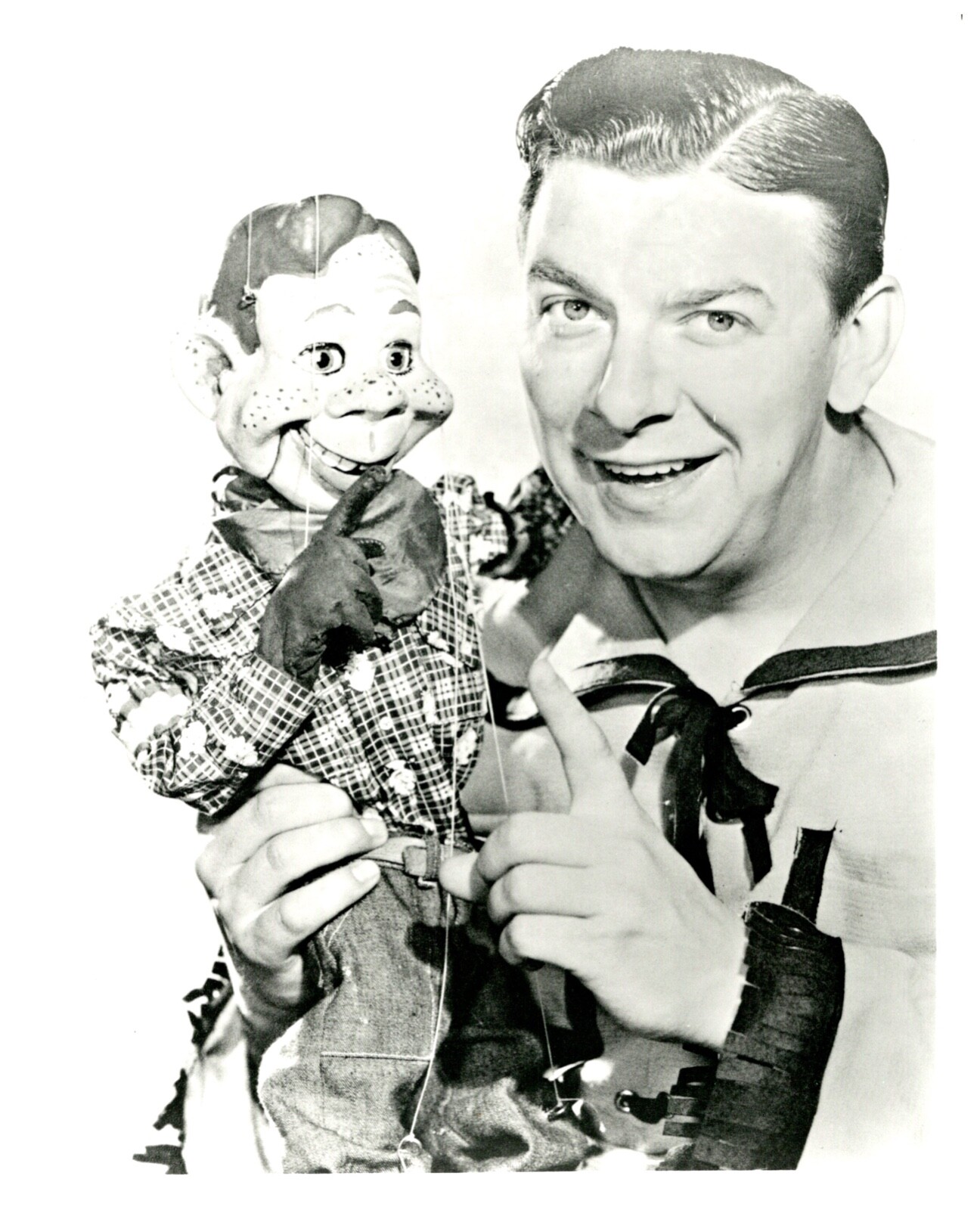 Buffalo Bob Smith Howdy Doody Unsigned Vintage Celebrity 8x10 B&W Photo Buffalo Bob Smith Howdy Doody Unsigned Vintage Celebrity 8x10 B&W Photo