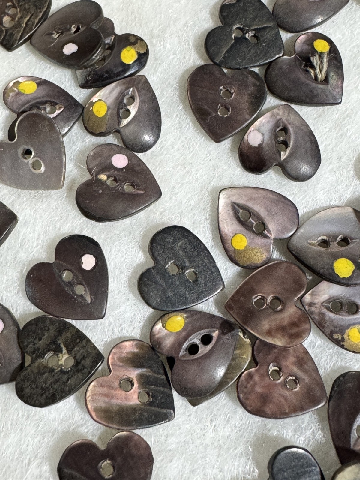 Lot 44 Vintage Carved Black Mother of Pearl Heart Buttons 14mm Iridescent Shell