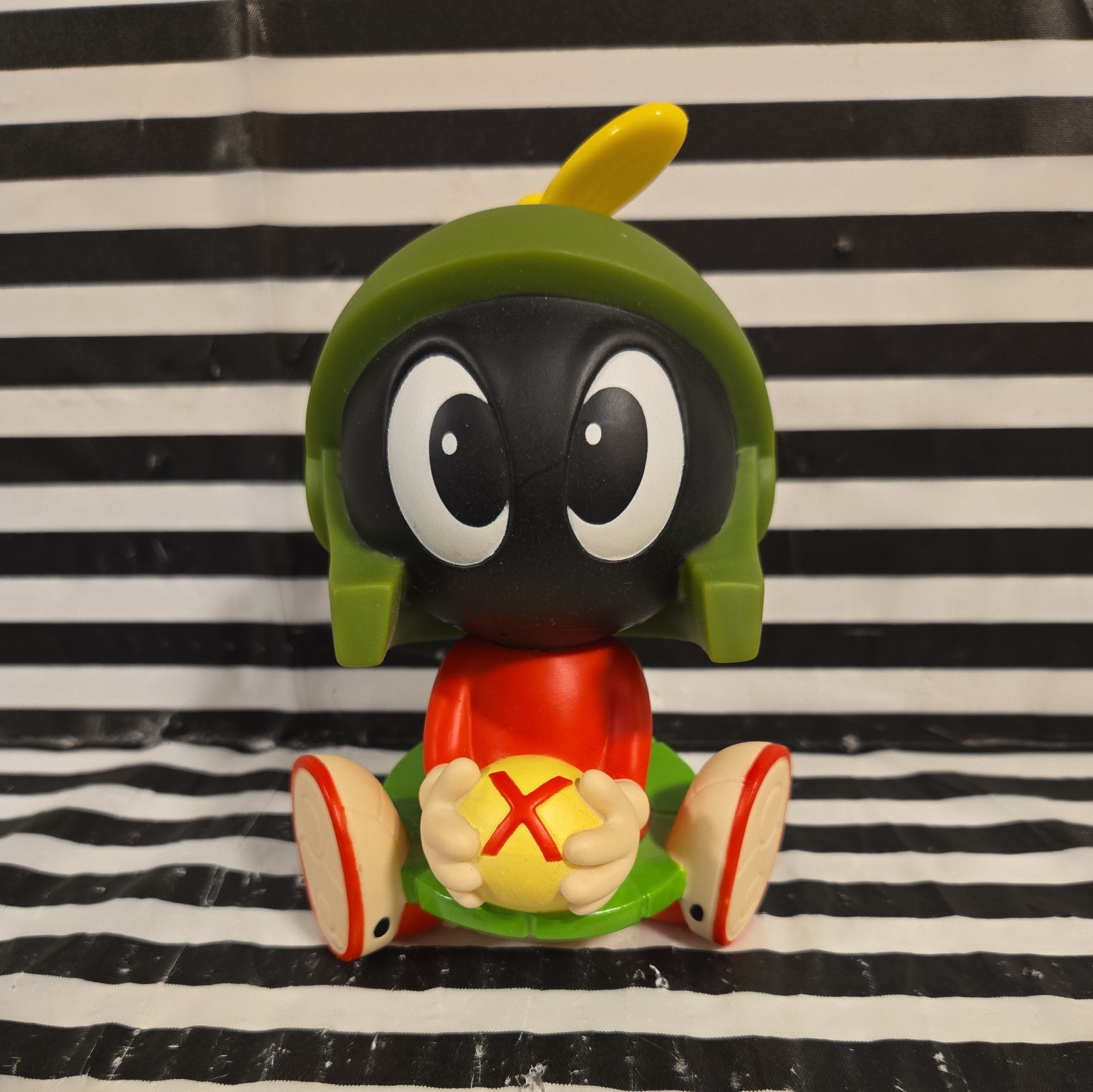 Vintage 1997 Baby Marvin\'s Little Squeakers Vinyl Rubber Figure Looney Tunes