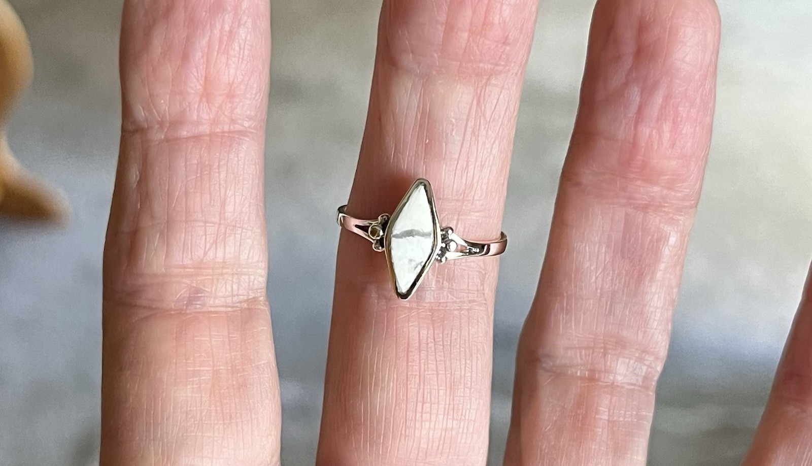Sterling Silver White Buffalo Turquoise Ring 🤍🌹FaceHeight:12.8mm  Beautiful 🩵