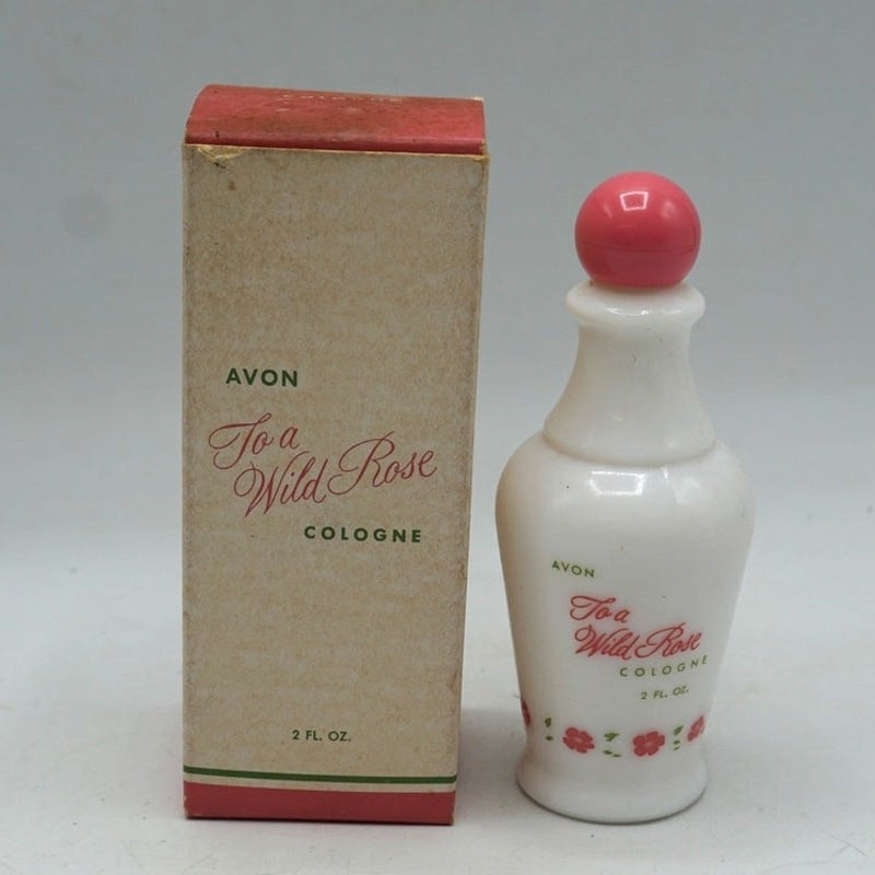 Avon White Milk Glass Lotion Cologne Perfume Bottle 1960\'s Full 2 oz