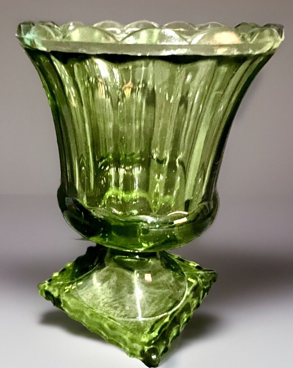Vintage 1970s Lenox Green Indiana Glass Fluted Top W/ Pedestal Flower Vase
