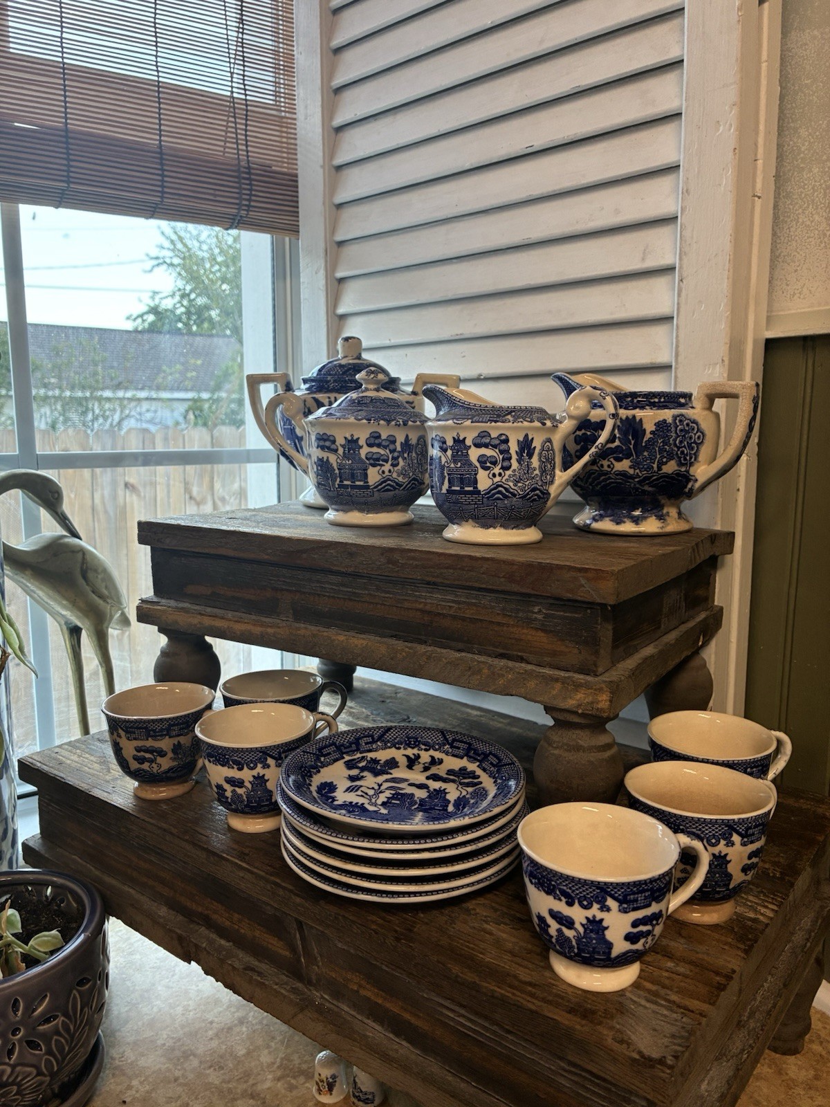 Vintage Blue Willow 14-Pc Tea Set - Made in Japan Teapot, Lidded Sugar, Creamers