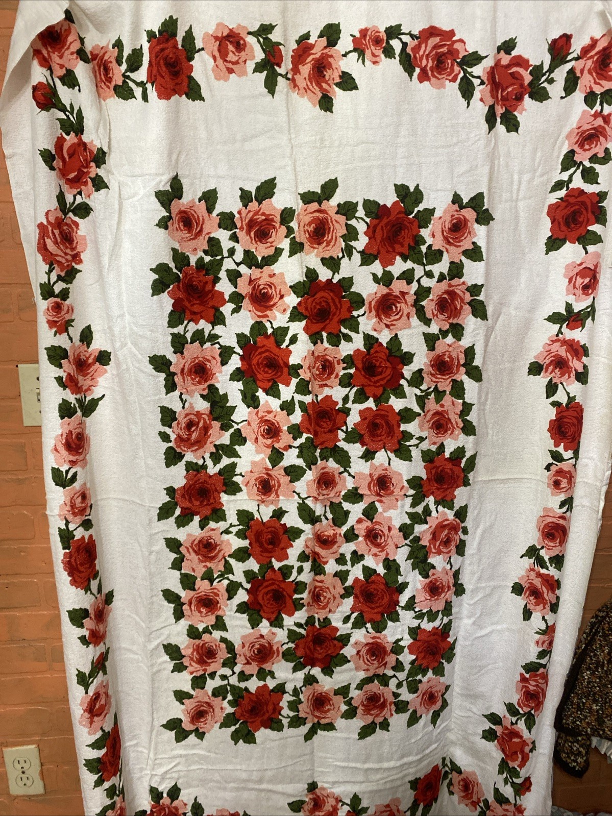 Vtg 50’s Terrycloth Table Cloth Roses NOS USA Steven’s Simtex