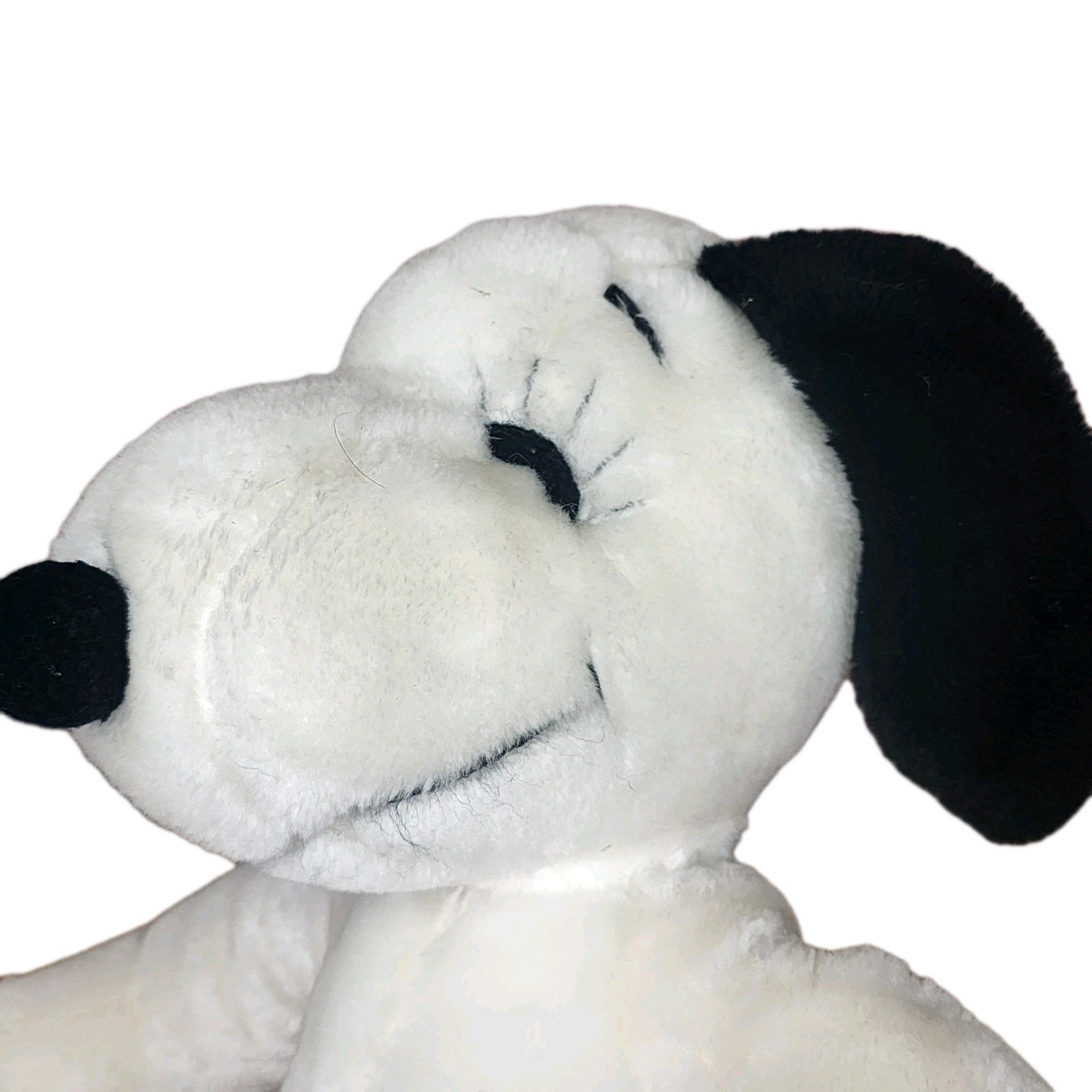 Vintage 1968 United Feature Syndicate Snoopy Plush 16\