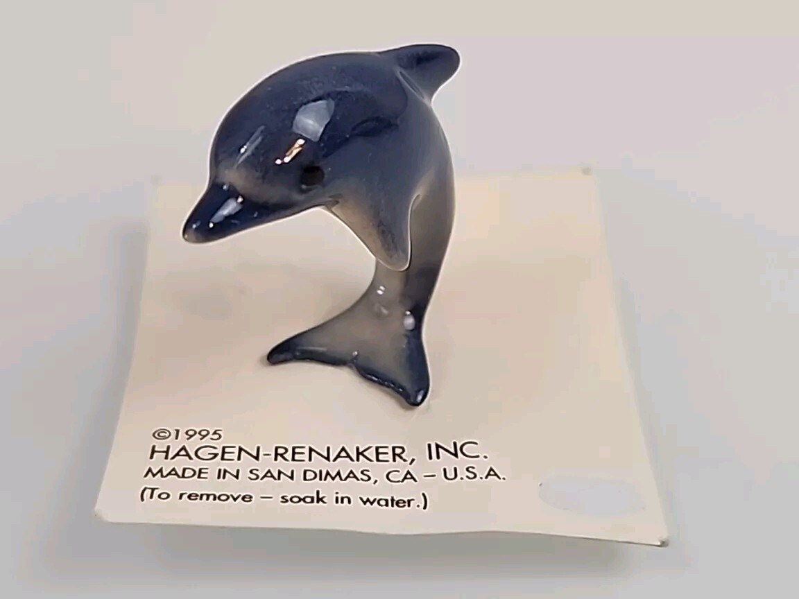 Vintage 1995 Hagen Renaker Standing Miniature Dolphin Figurine 1.5”