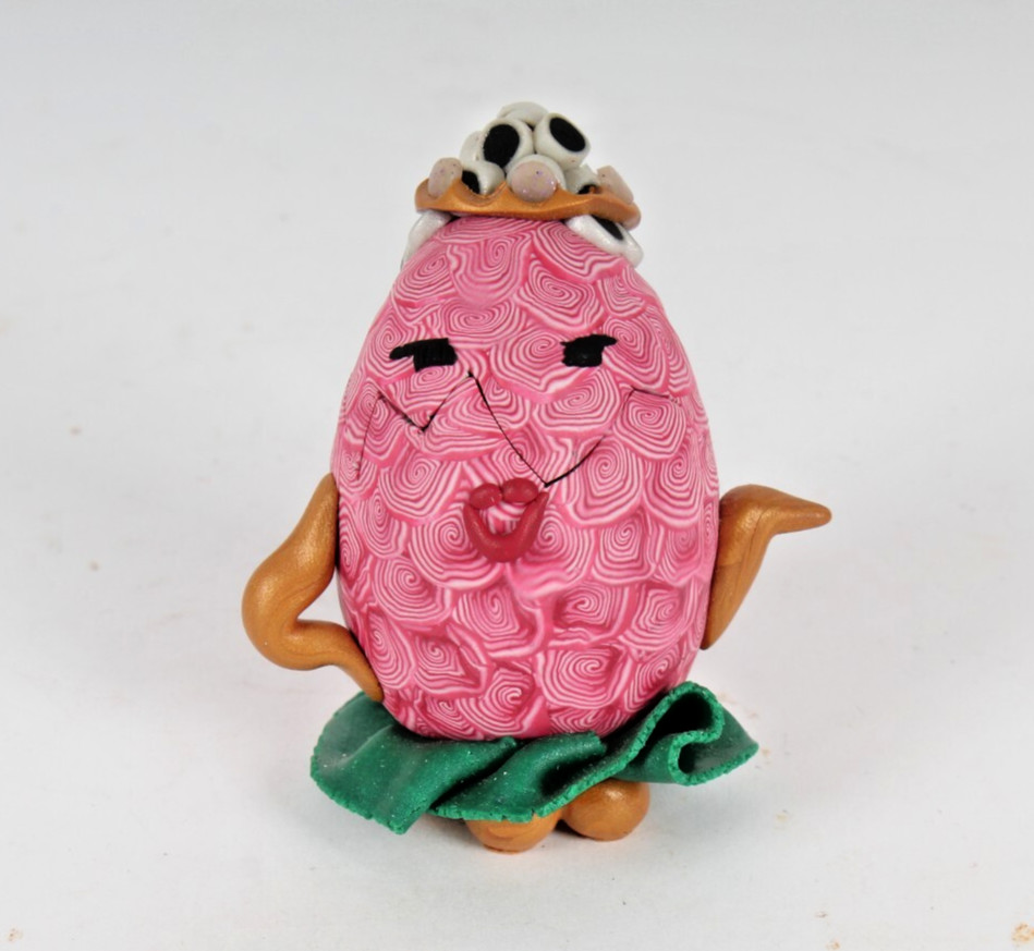 Studio Crafted Clay Art Figurine ~ Egg ~ HIGH QUALITY? - Impressive Sculpture Studio Crafted Clay Art Figurine ~ Egg ~ HIGH QUALITY? - Impressive Sculpture