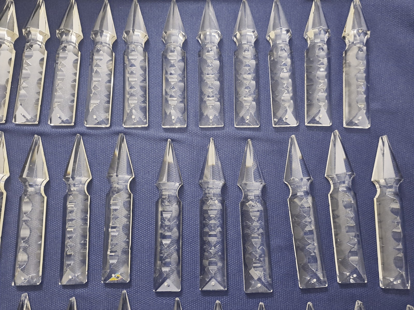 165 Pcs 1 box Spear Pointer Crystal Luster Glass Drops 4\