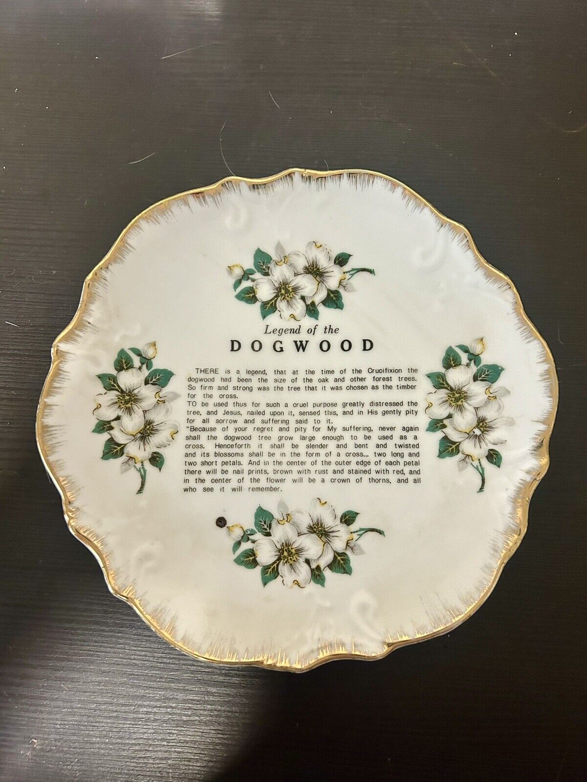 Vintage Decorative Plate : Dogwood Flower