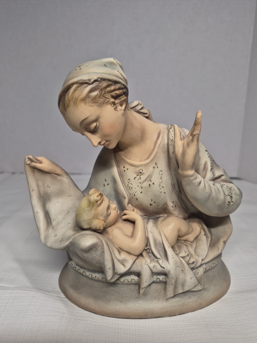 Antonio Borsato Madonna Child Mother Mary Jesus Bust Porcelain 6.5\