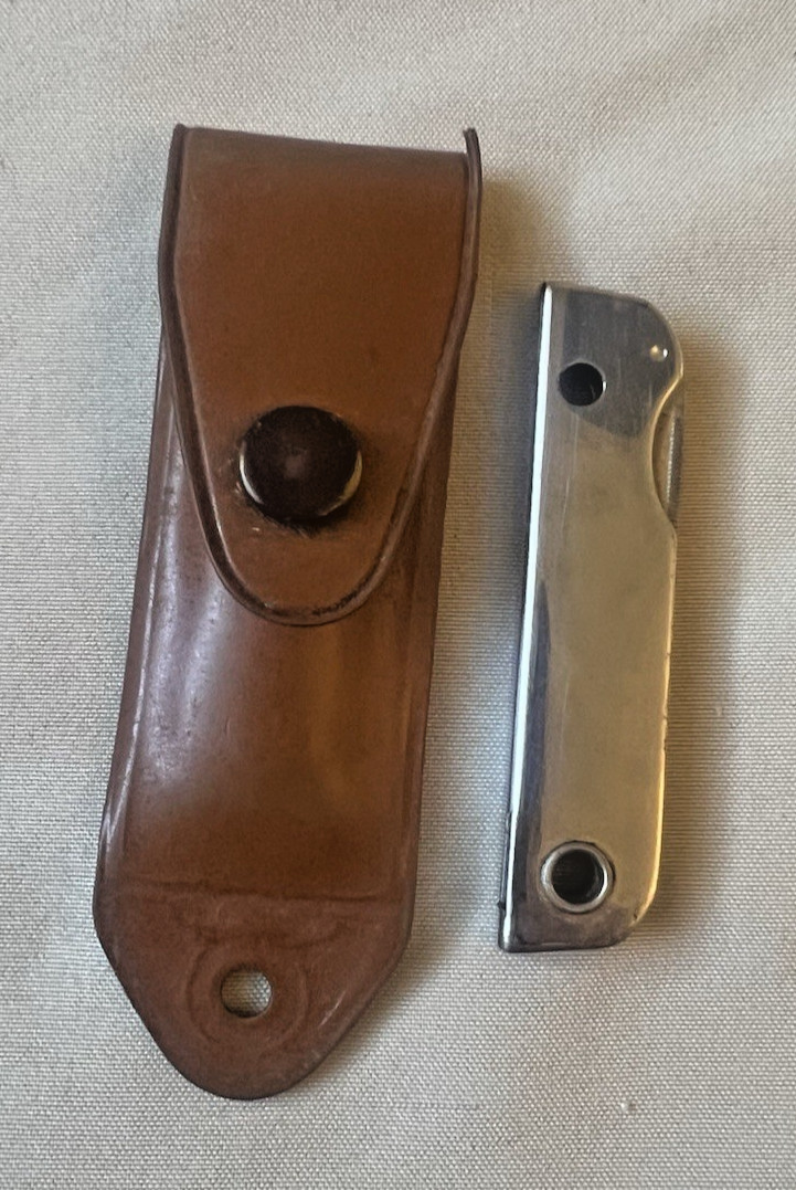 Vintage Made in USA Folding Pocket Knife Tool in Case Z