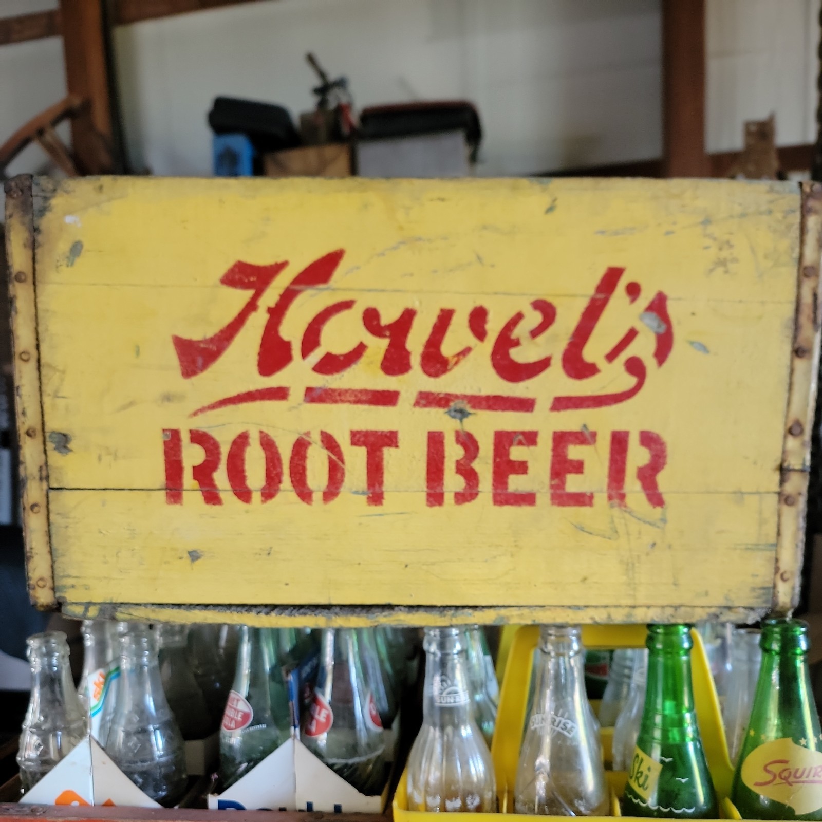 Rare Antique Vintage 1920's-1930's Howels Root Beer Advertising Wood Crate Rare Antique Vintage 1920's-1930's Howels Root Beer Advertising Wood Crate
