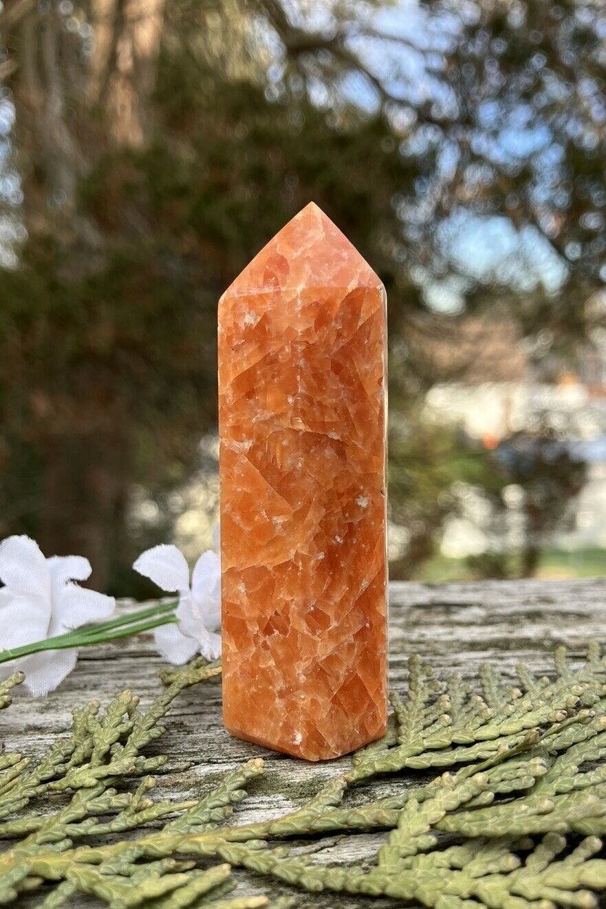 61.8g NATURAL BRIGHT ORANGE CALCITE CRYSTAL POLISHED HEALING WAND  Reiki  MEXICO