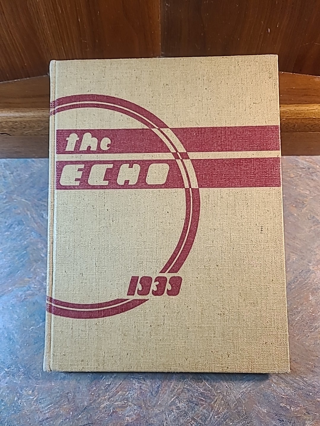 Dubuque Senior High School, 1939 The Echo, Heavily Signed Yearbook 