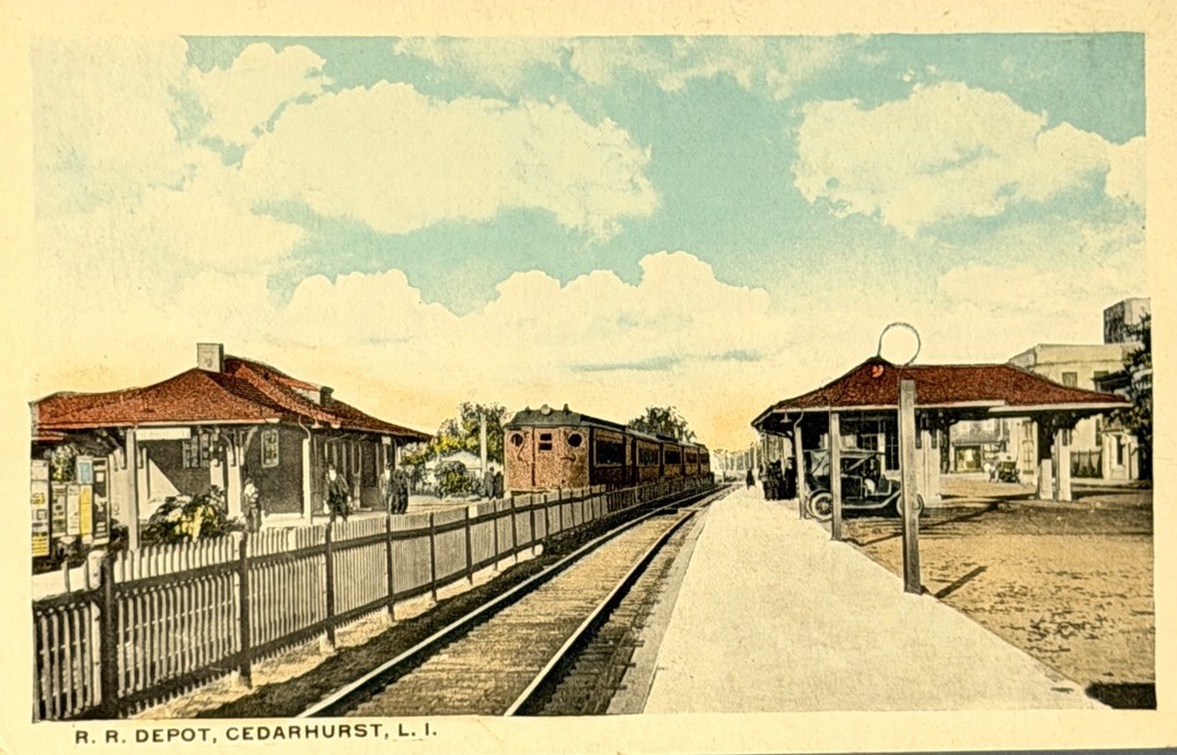 Cedarhurst Long Island Vintage Postcard c1915 Railroad Station LIRR Train