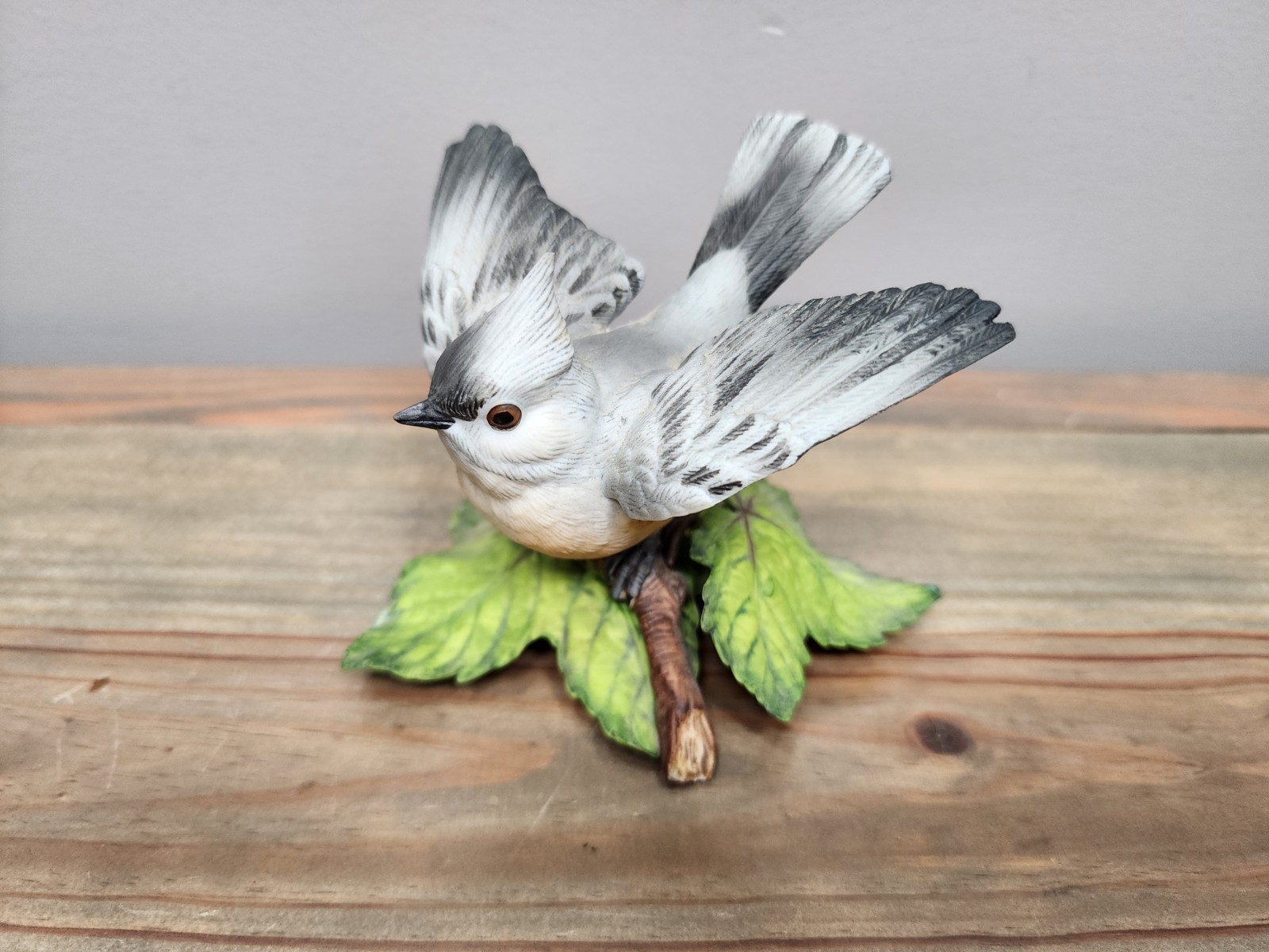AUTHENTIC LENOX TUFTED TITMOUSE THE GARDEN BIRD COLLECTION FINE PORCELAIN AUTHENTIC LENOX TUFTED TITMOUSE THE GARDEN BIRD COLLECTION FINE PORCELAIN