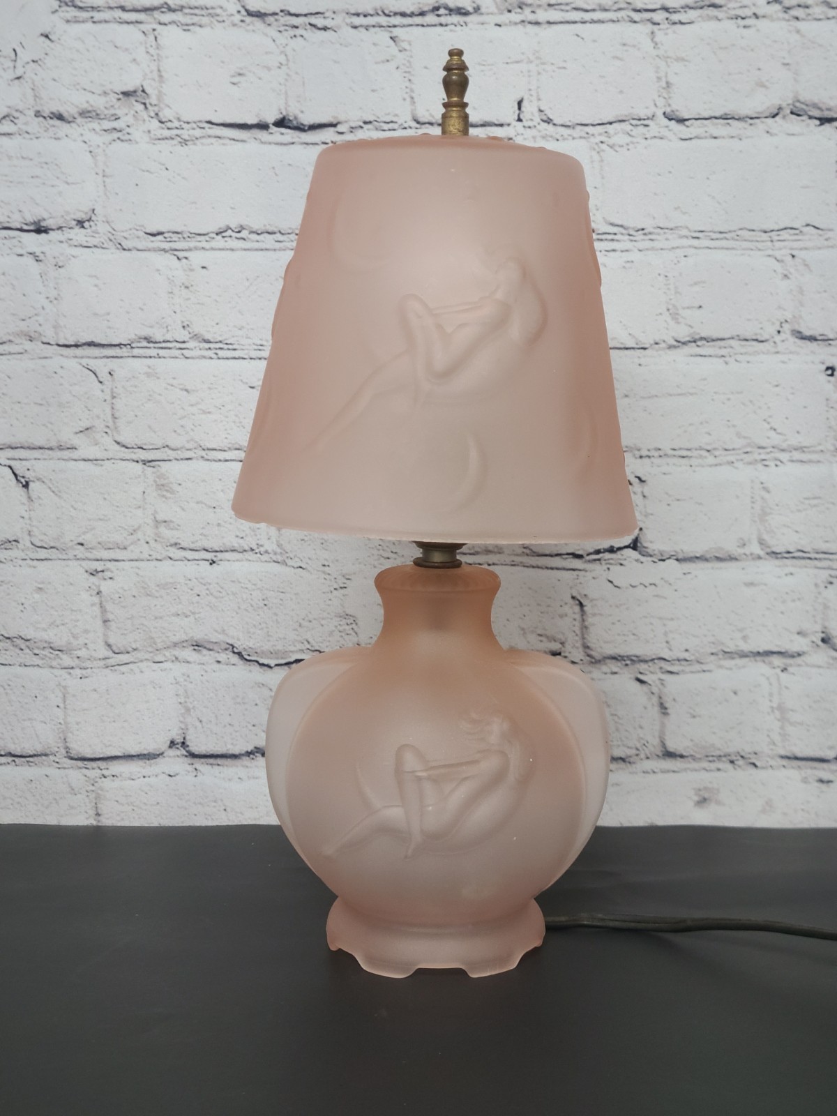 RARE 1920s Art Deco Tiffin Glass Lady in the Crescent Moon PINK Boudoir Lamp