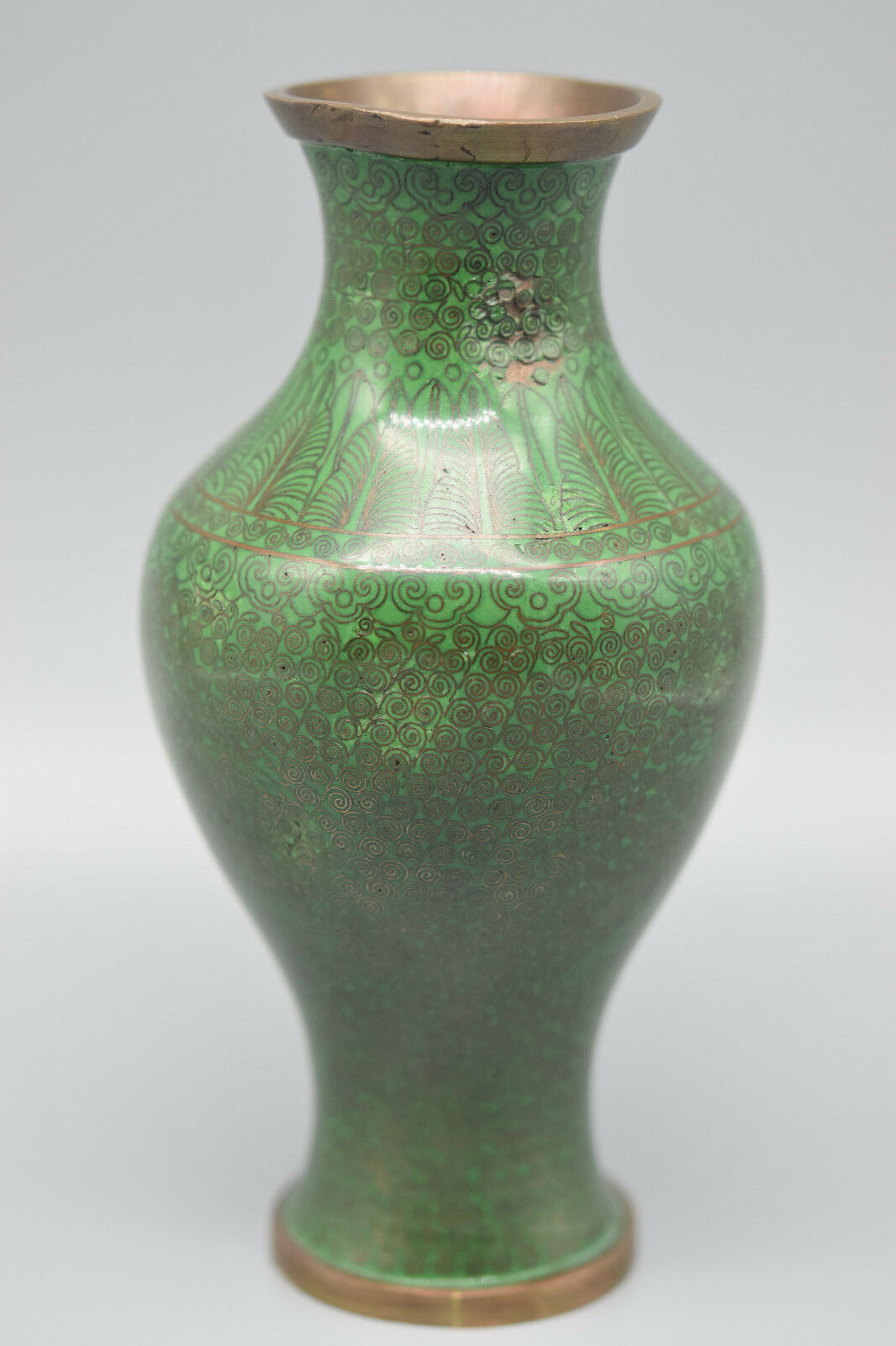 VERY OLD Rare Green Oriental Cloisonne Vase, 6 1/4\