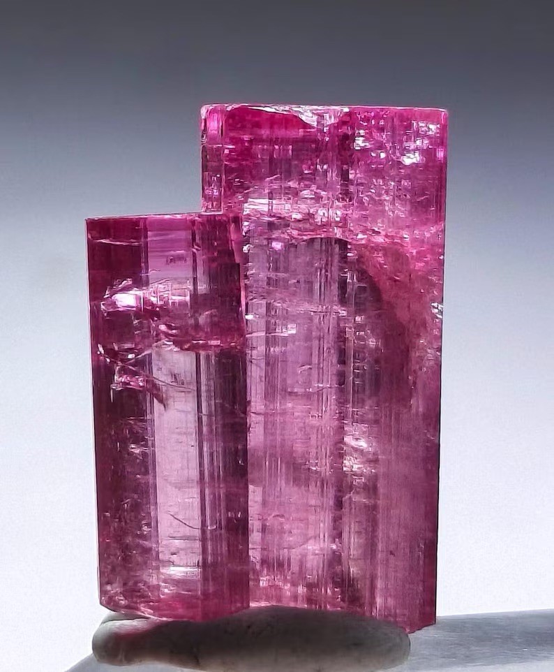 Bubble Pink Colour Terminated Tourmaline Crystal - 21 Carats