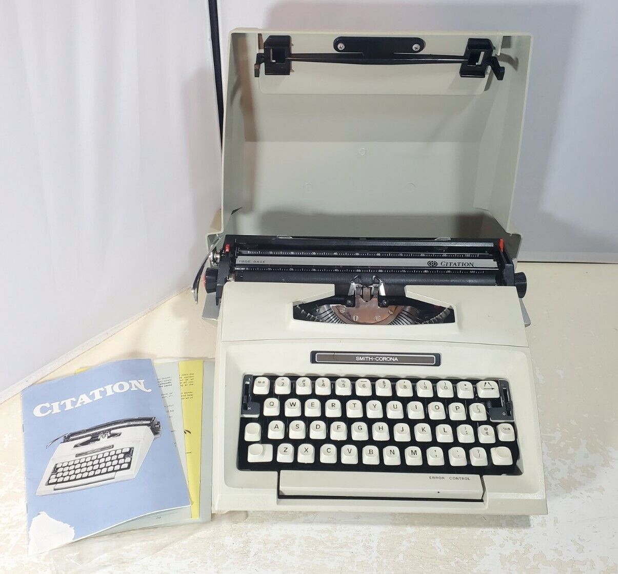 Vintage 1970s Smith Corona Citation Portable Typewriter w/ Carry Cover - TESTED