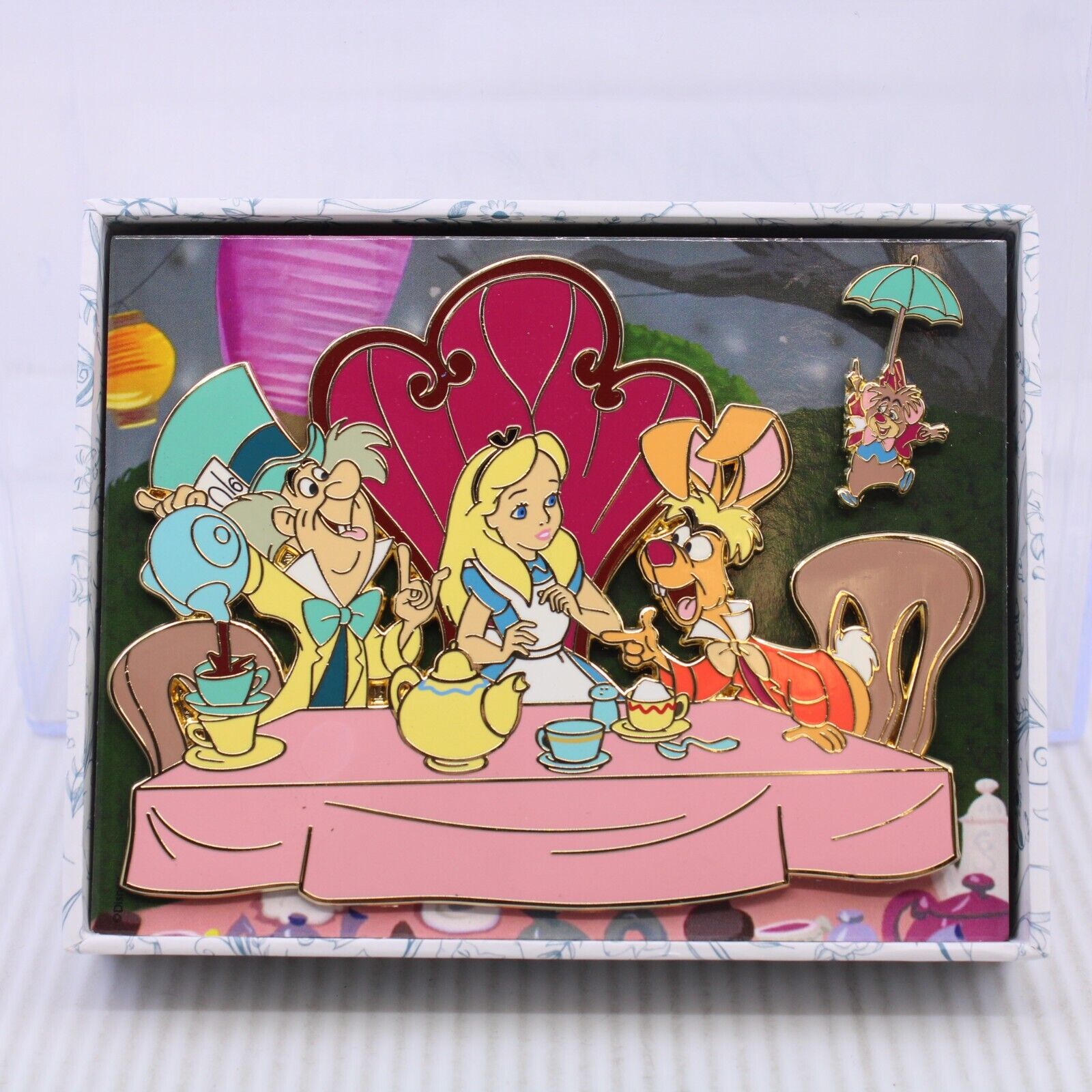 B4 Disney Parks DLP DLRP LE425 Pin Alice in Wonderland Tea Party Time Jumbo