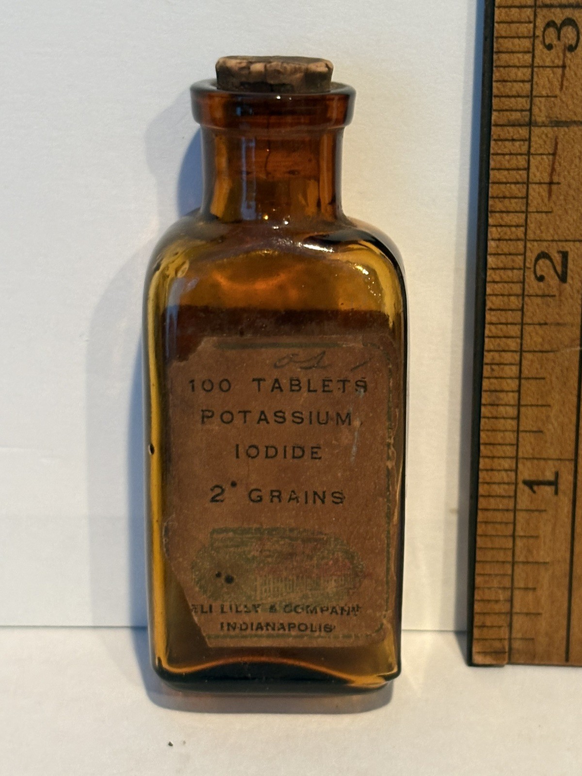 Eli Lilly Antique Medicine Bottle Original Label & Cork 
