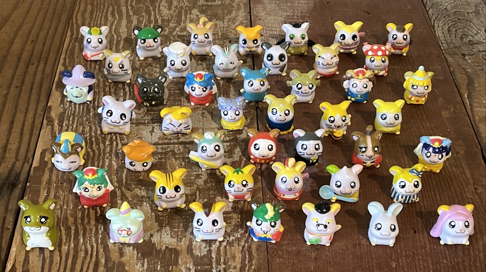 HUGE LOT 45 VINTAGE HAMTARO XLC PENCIL TOPPER TOYS