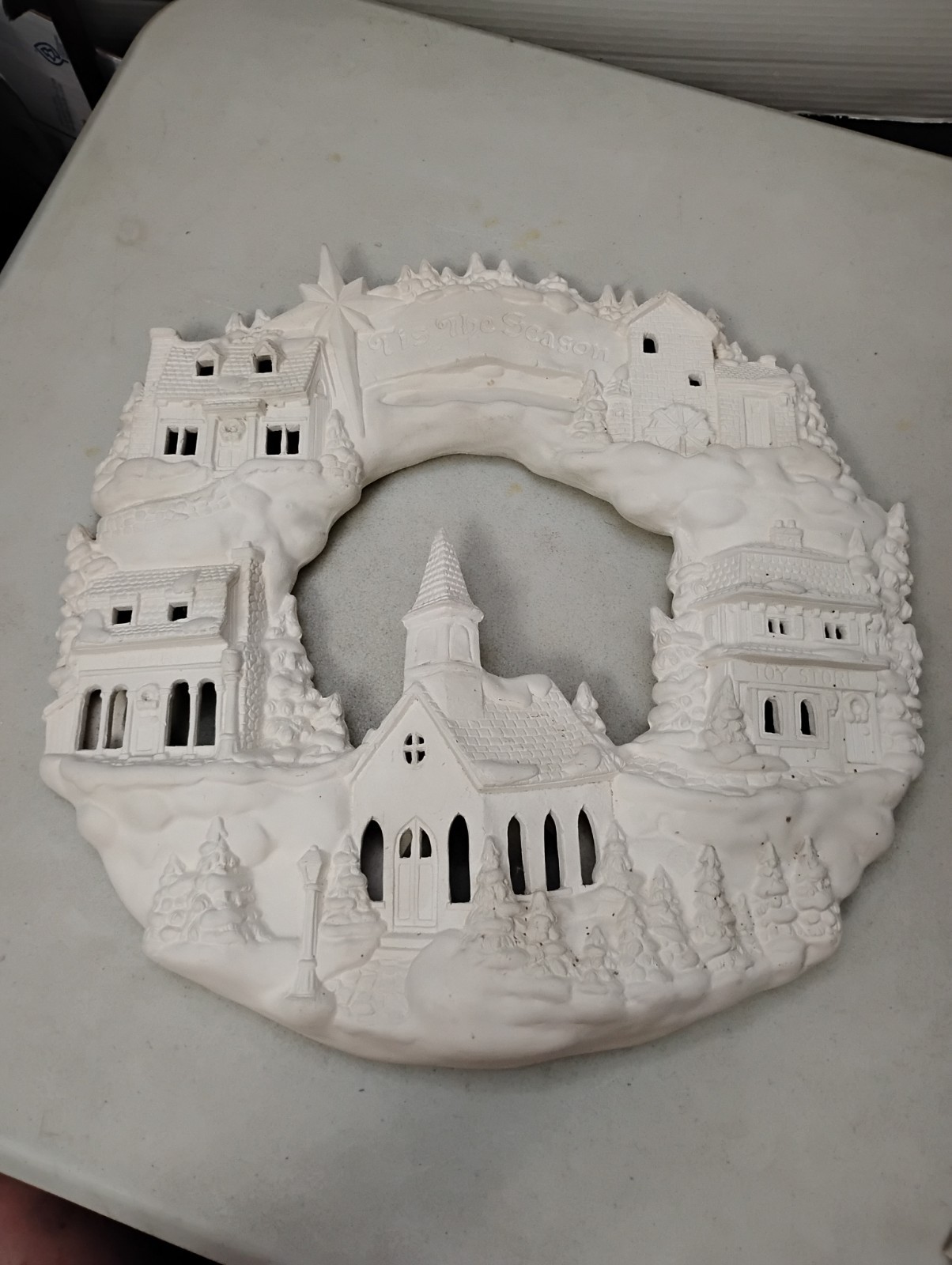 Vintage Christmas Bisque Wreath 15” ‘Tis The Season Scioto Mold Unpainted *SEE*