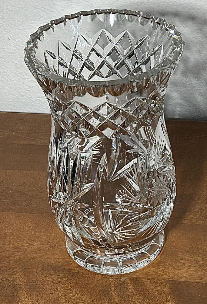 Pinwheel Lead Crystal 8.5 \