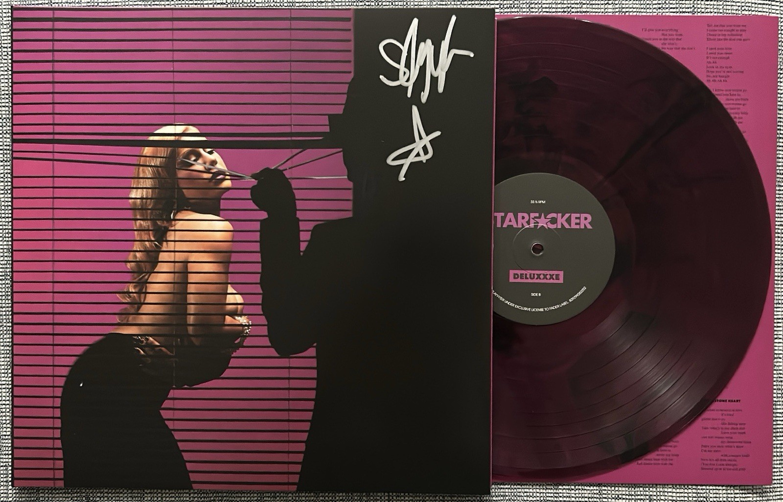SLAYYYTER STARF*CKER SIGNED UO EXCLUSIVE PURPLE VINYL RECORD - BECKETT COA