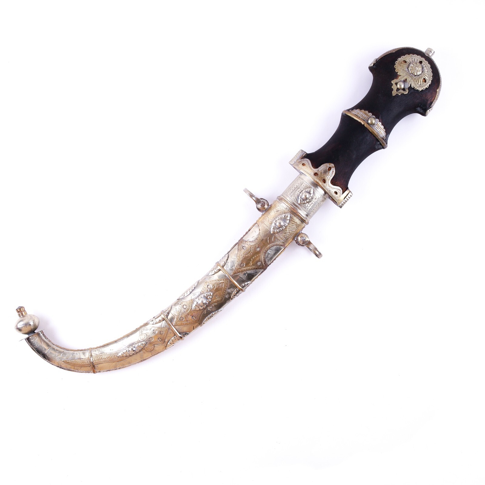 The Elegance of the Moroccan Koummya Dagger Moroccan Koummya Traditional weapon